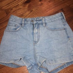 PACSUN mom shorts size 25!!